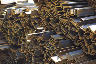 新車汽車配件中的金屬制品 品質、功能與未來趨勢